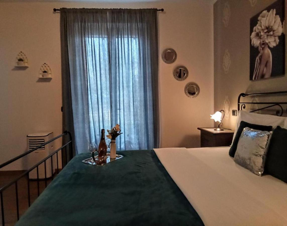 Villa Bonetti กอสเตร์มาโน ภายนอก รูปภาพ